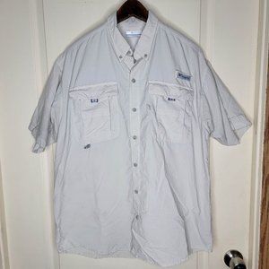 Columbia PFG Men's Medium 100% Nylon Button Down Front Fishing Shirt, Gray